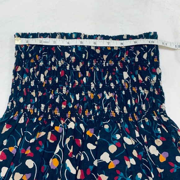 🛍2/$25 Floral Dress - Picture 2 of 6